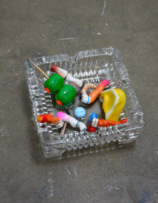 BAR SCENE ASHTRAY