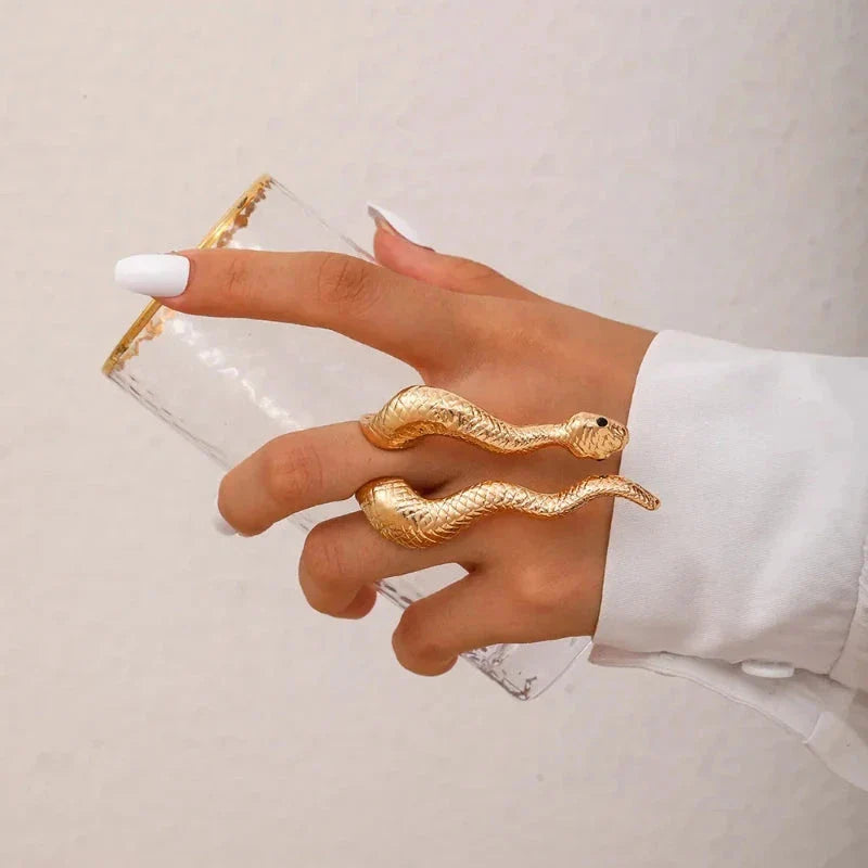 Hounda Snake Ring
