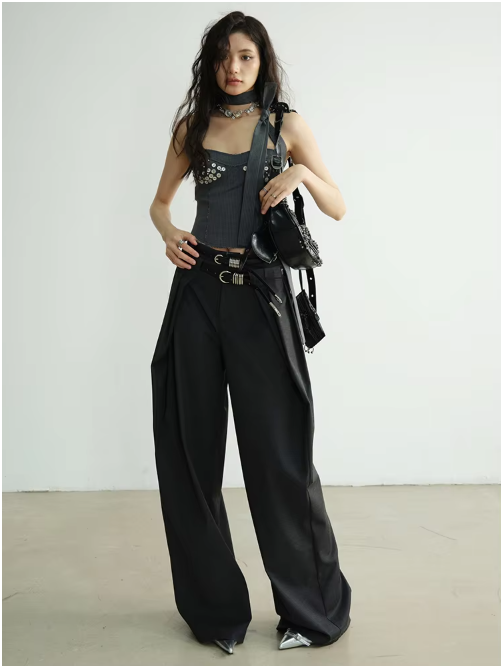 Reesthu Pleated Pants
