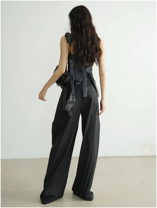 Reesthu Pleated Pants