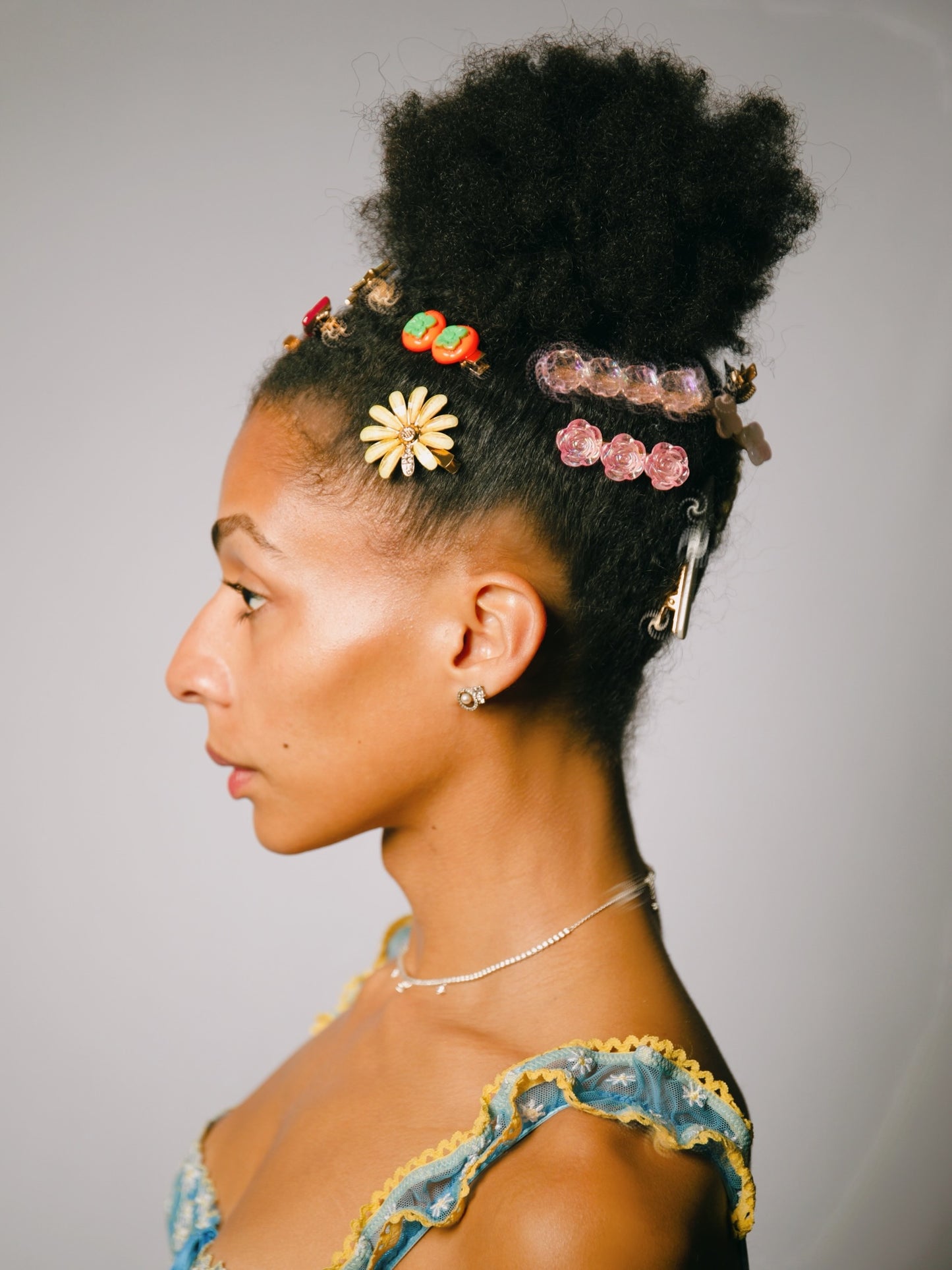 The Hairdresser Stash - Randomized Tools & Treasures