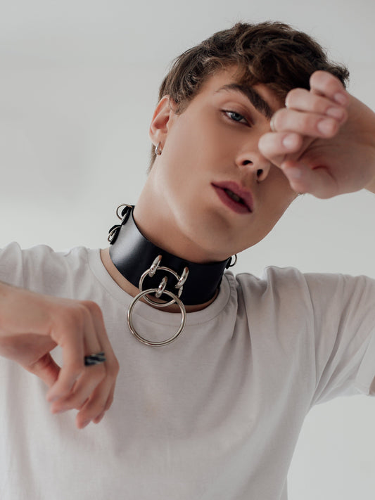 Uranus Choker