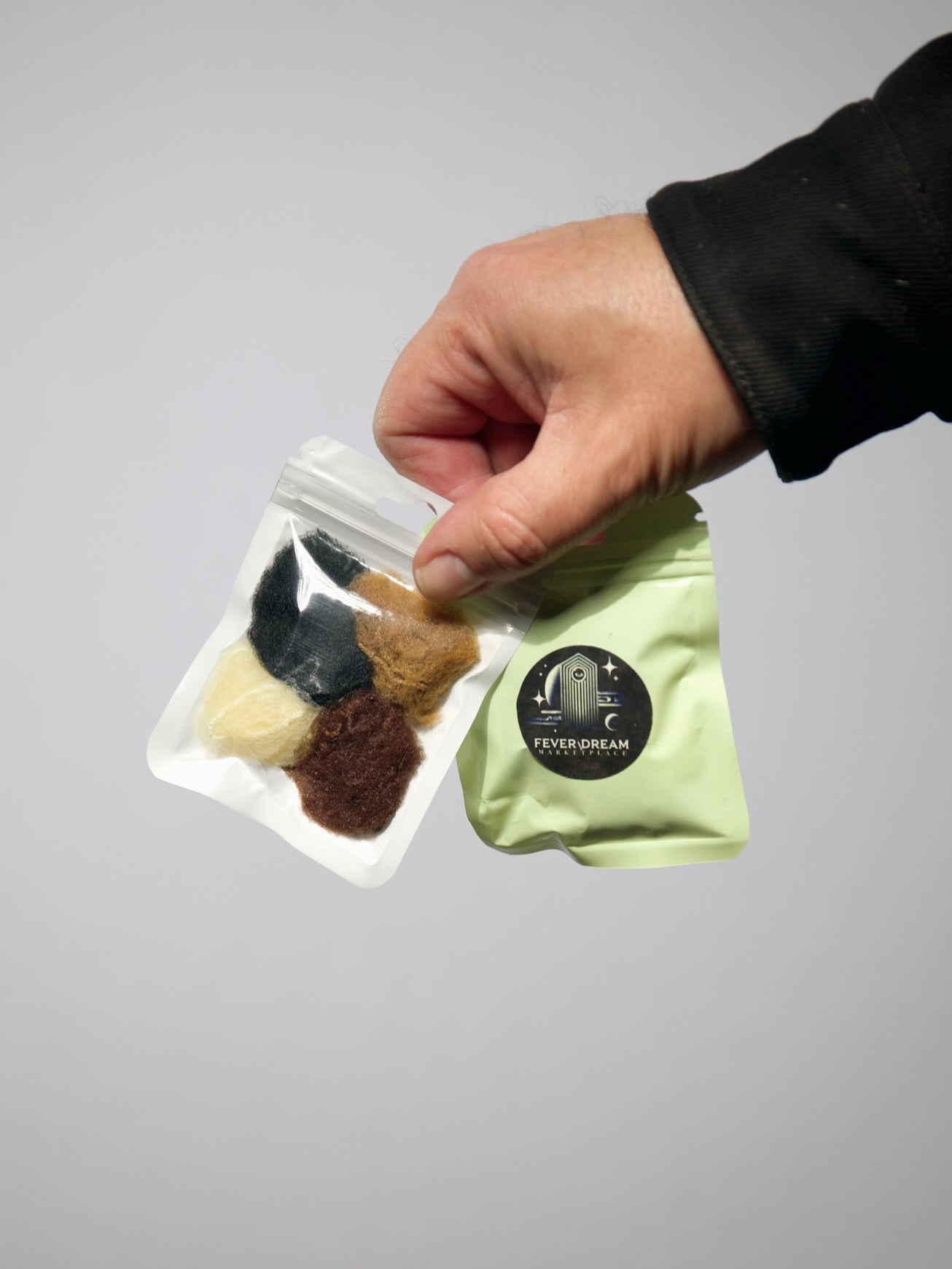 The Hairdresser Stash - Randomized Tools & Treasures