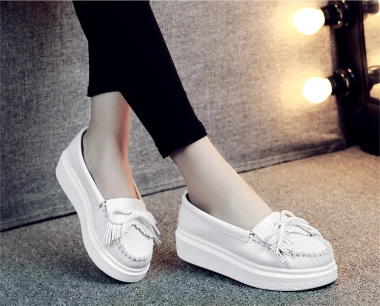 Moeerue Platform Moccasins - White