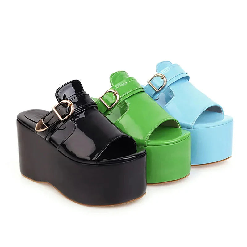 Asuandra Platform Slide - Black