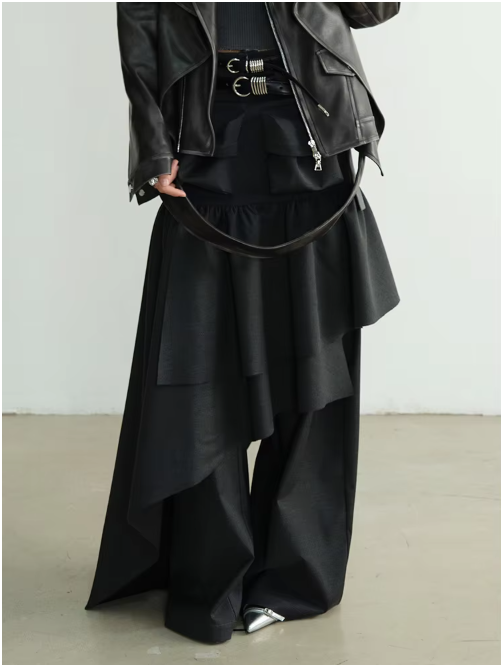 Reesthu Asymmetrical Skirt